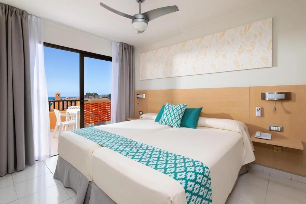 Deluxe Superior tweepersoonskamer (2 volwassenen) — Tagoro Family & Fun Costa Adeje