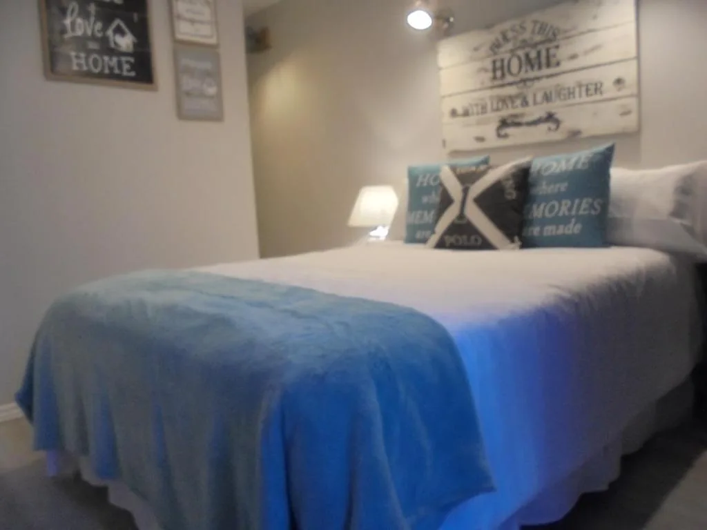 Quarto Deluxe - 1 cama grande — TAK Boutique Old Town Marbella