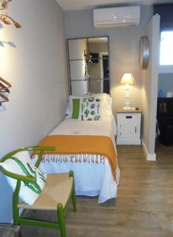 Quarto Individual com casa de banho — TAK Boutique Old Town Marbella