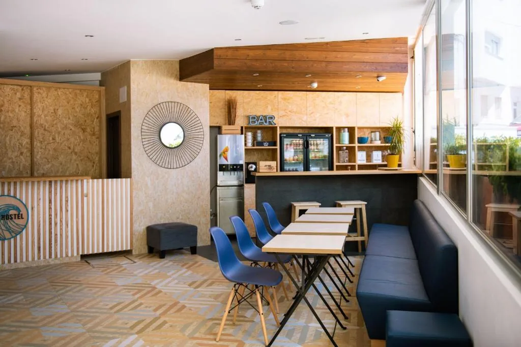 TAKE SURF Hostel Conil