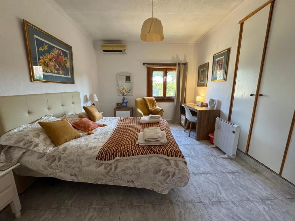 Comfort Triple Room with Shower — Tara Casa