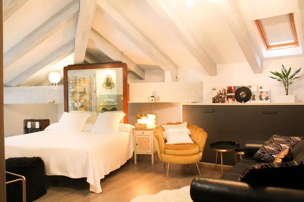 Studio met schuin dak — Teatrisso Hotel Palacio