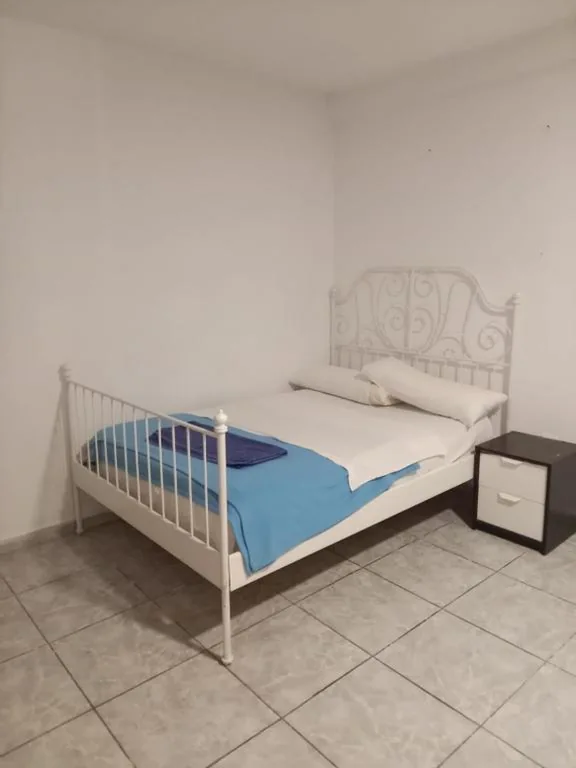 Habitación Doble Económica — Tenerife Hostel new