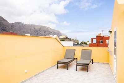 TenoHomes Spacious Buenavista House & BBQ — photo 3