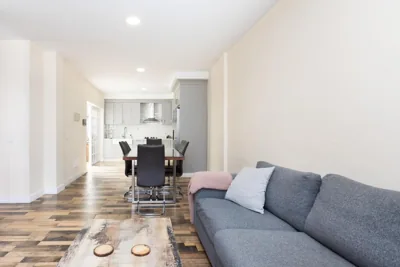 TenoHomes Spacious Buenavista House & BBQ — photo 9
