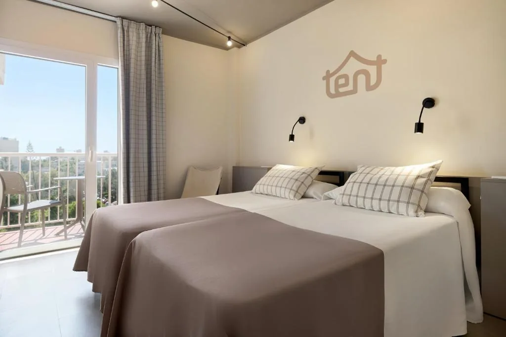 Habitación Doble con brunch ilimitado — tent Palmanova