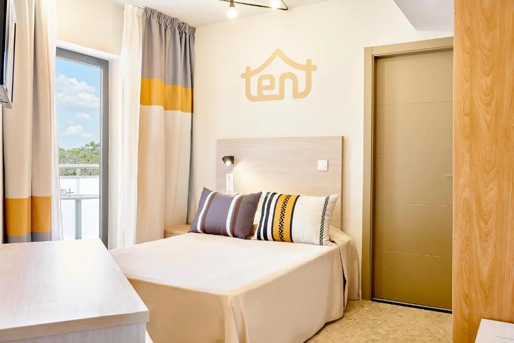 Habitación Individual con brunch ilimitado — tent Torremolinos