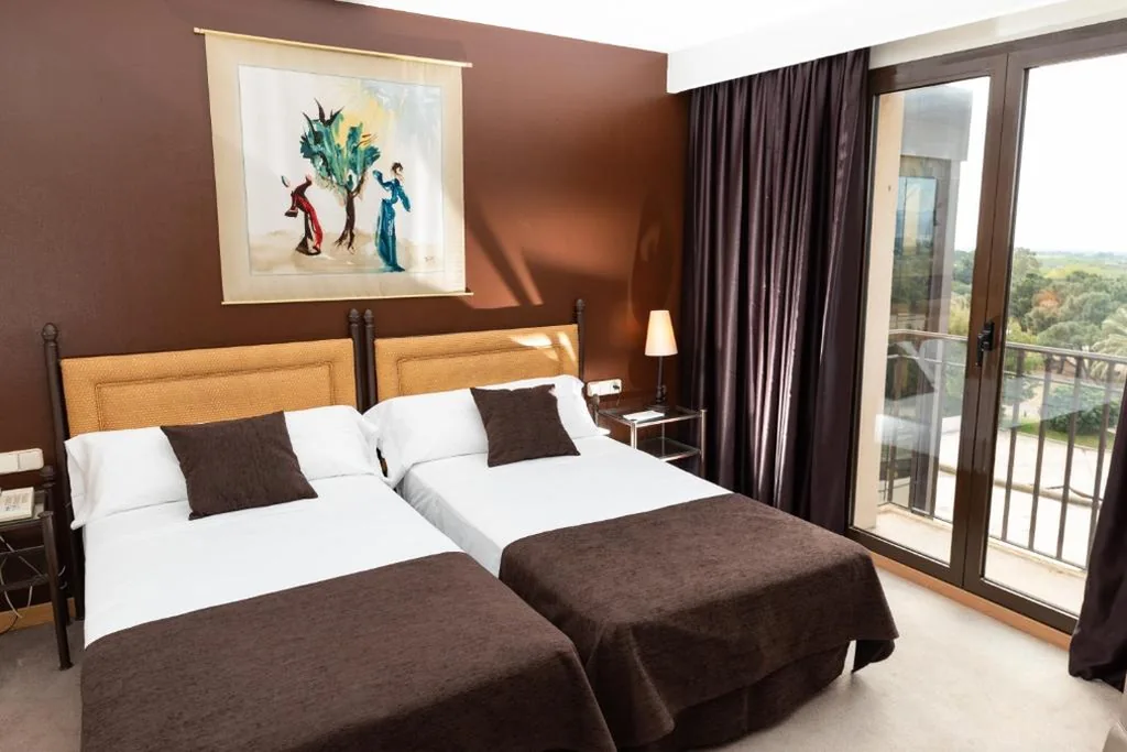 Camera Doppia con balcone - 1 o 2 letti — Termes Montbrio Hotel & Spa