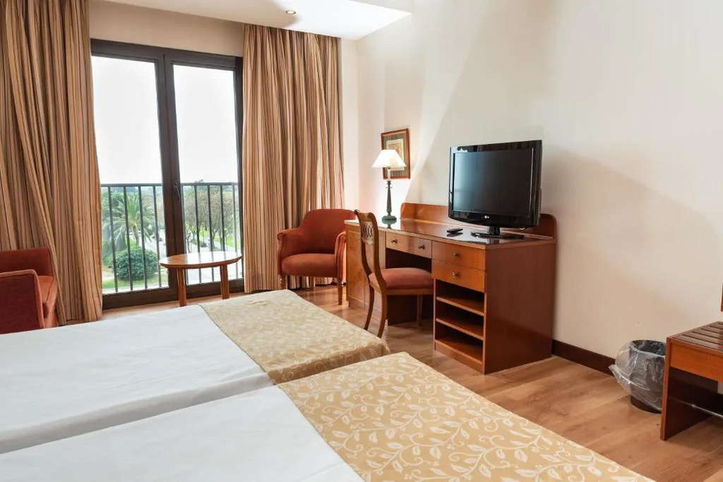 Camera Doppia Deluxe - 1 o 2 letti — Termes Montbrio Hotel & Spa