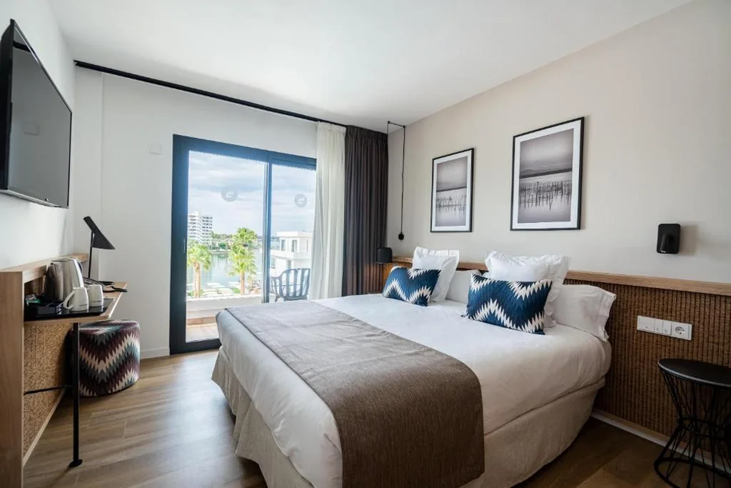Camera doppia Superior con vista sulla piscina - 1 o 2 letti — THB Bamboo Alcudia - Adults Only