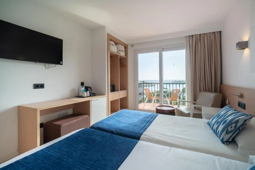 Tweepersoonskamer met Uitzicht op Zee en 2 Aparte Bedden — THB Felip - Adults Only