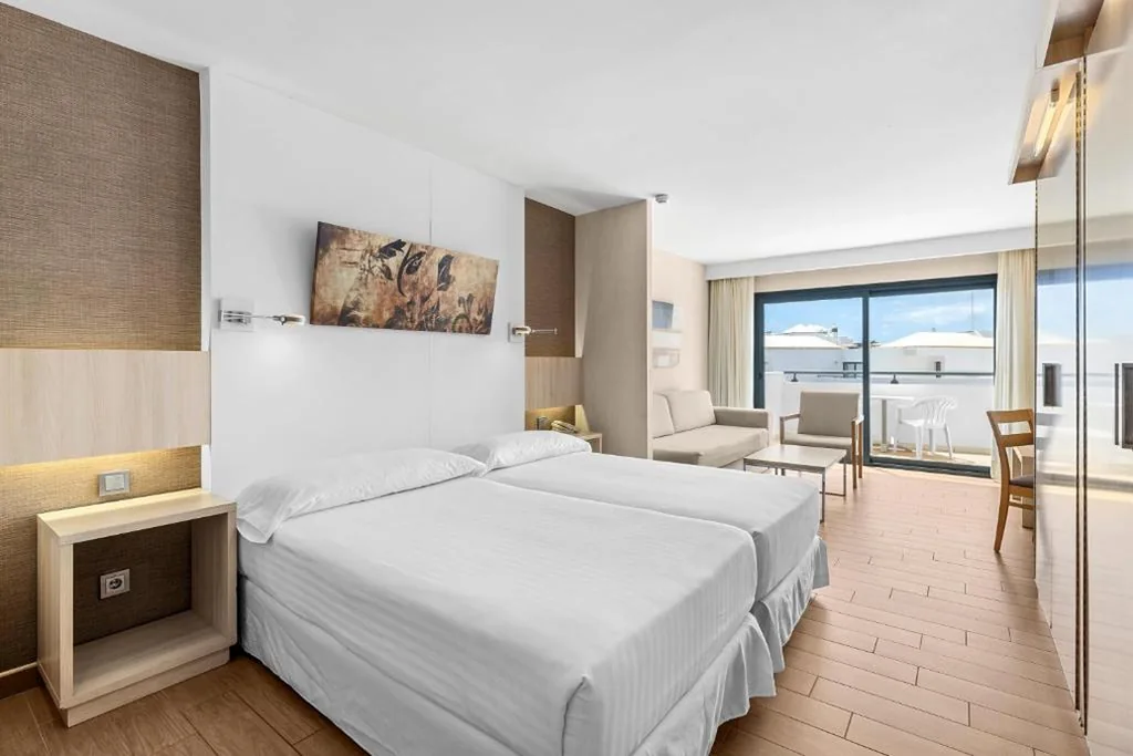 Standard-Familienzimmer — THB Lanzarote Beach