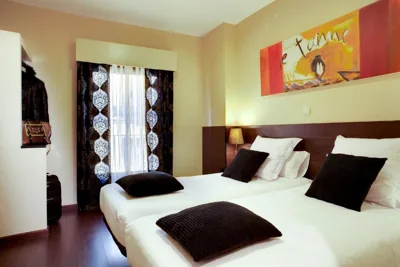 THC Tirso Molina Hostel — photo 11