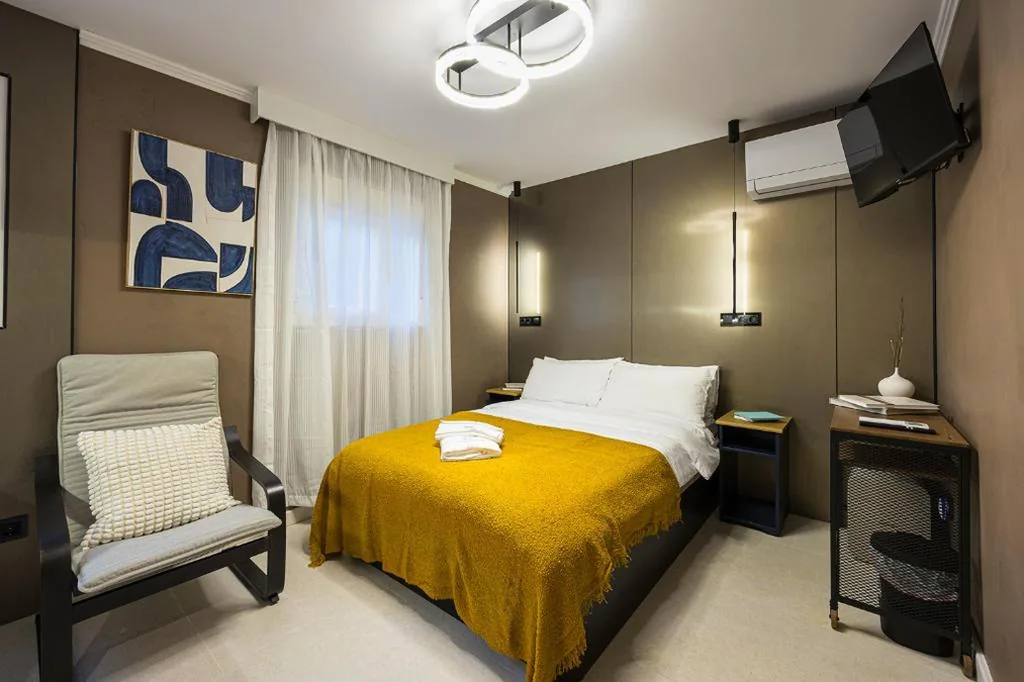 Habitación Doble Superior — The 126