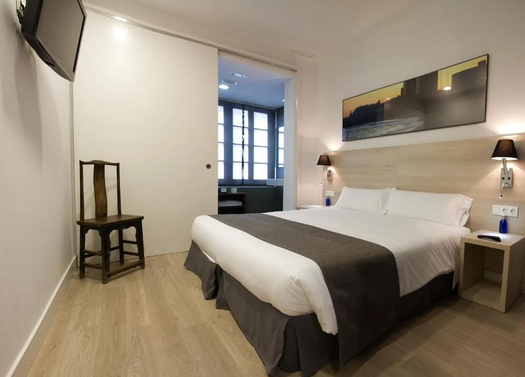 Habitación Doble - 1 o 2 camas — The 8 Boutique B&B
