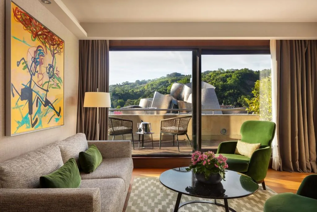 Suite Premium con terraza — The Artist Grand Hotel of Art