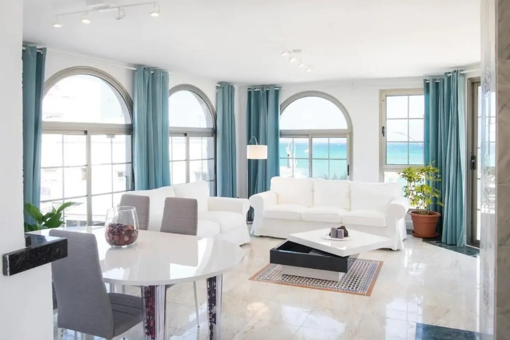 Maison de 2 chambres — THE BAXMAN SUITE - A suite on the shore