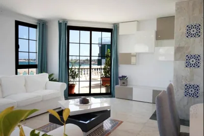 THE BAXMAN SUITE - A suite on the shore — photo 3