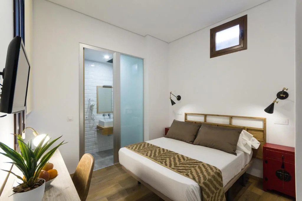 Quarto Duplo — The Bridge Huertas - Hostal