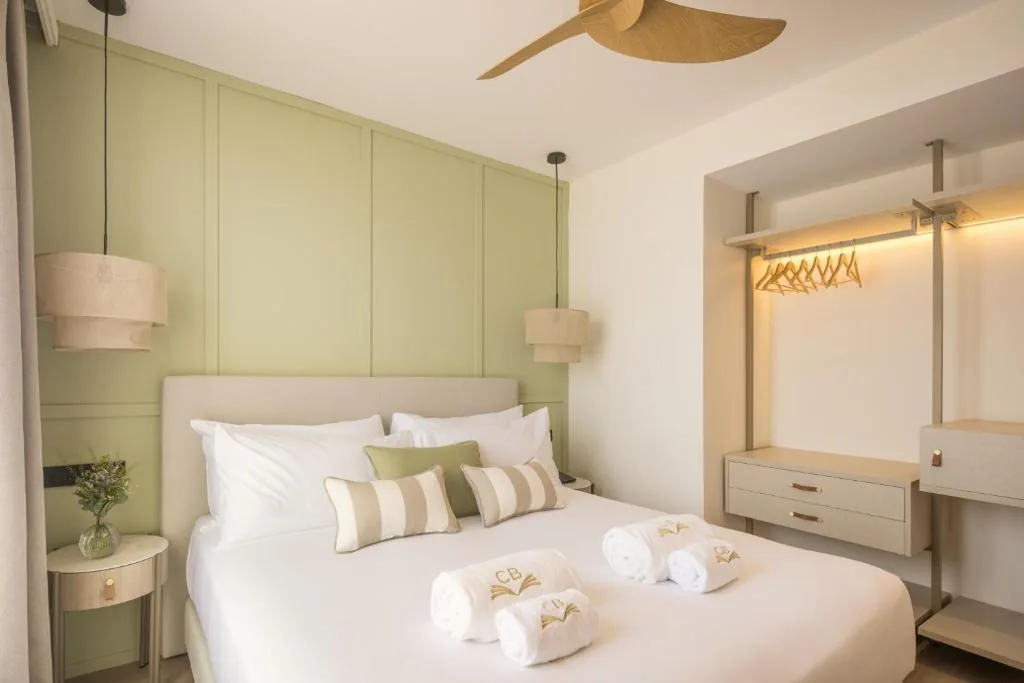 Doppelzimmer — The Cookbook Hotel & SPA