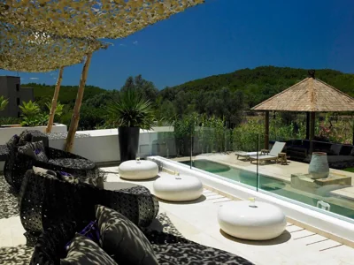 The Giri Residence — photo 9
