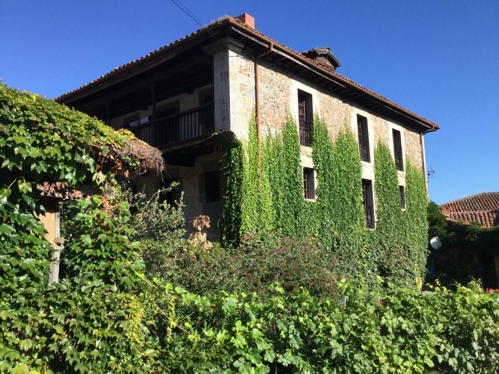 The Manor House