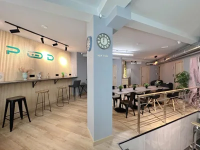 The POD Suite Hostel Blasco — Foto 8