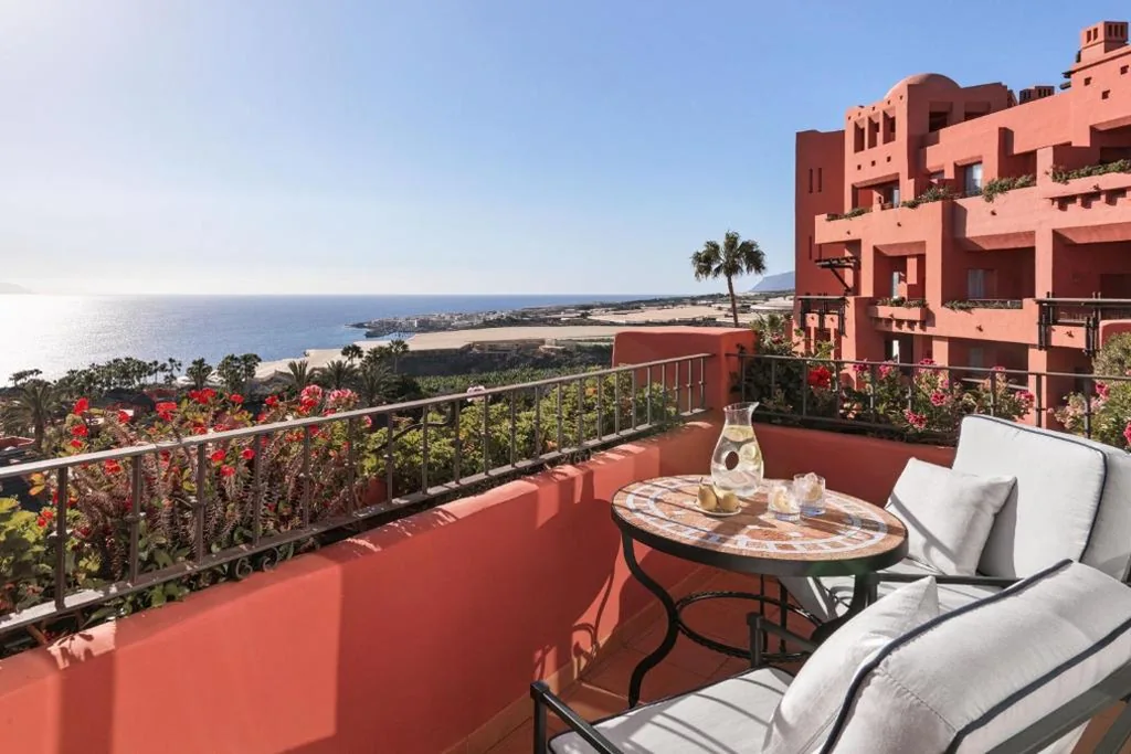 Suite Ciudadela de 1 dormitorio con vistas al océano — The Ritz-Carlton Tenerife, Abama