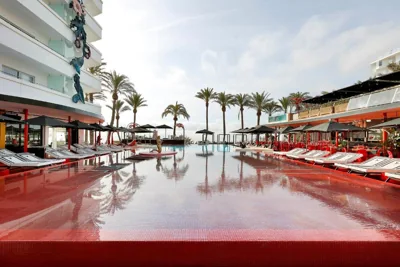 The Unexpected Ibiza Hotel - Ushuaïa Club entrance included — foto 3
