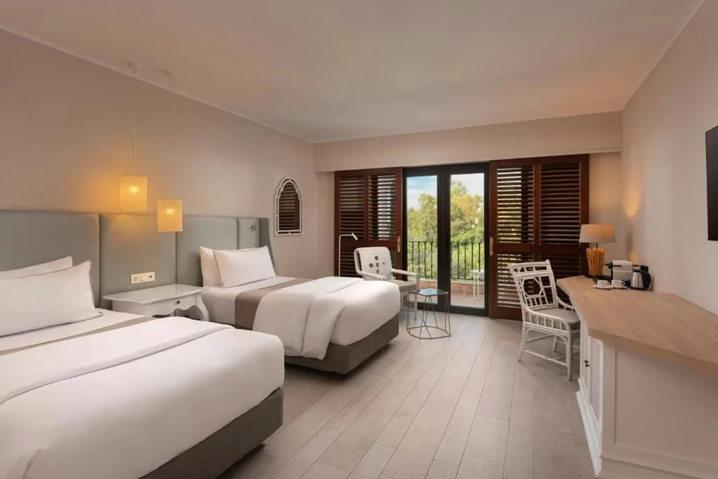 Habitación Doble Clásica - 2 camas — The Westin La Quinta Golf Resort & Spa, Benahavis, Marbella