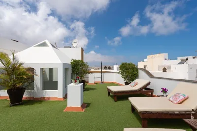 The Yellow House - Solarium - Climatized Pool — foto 7