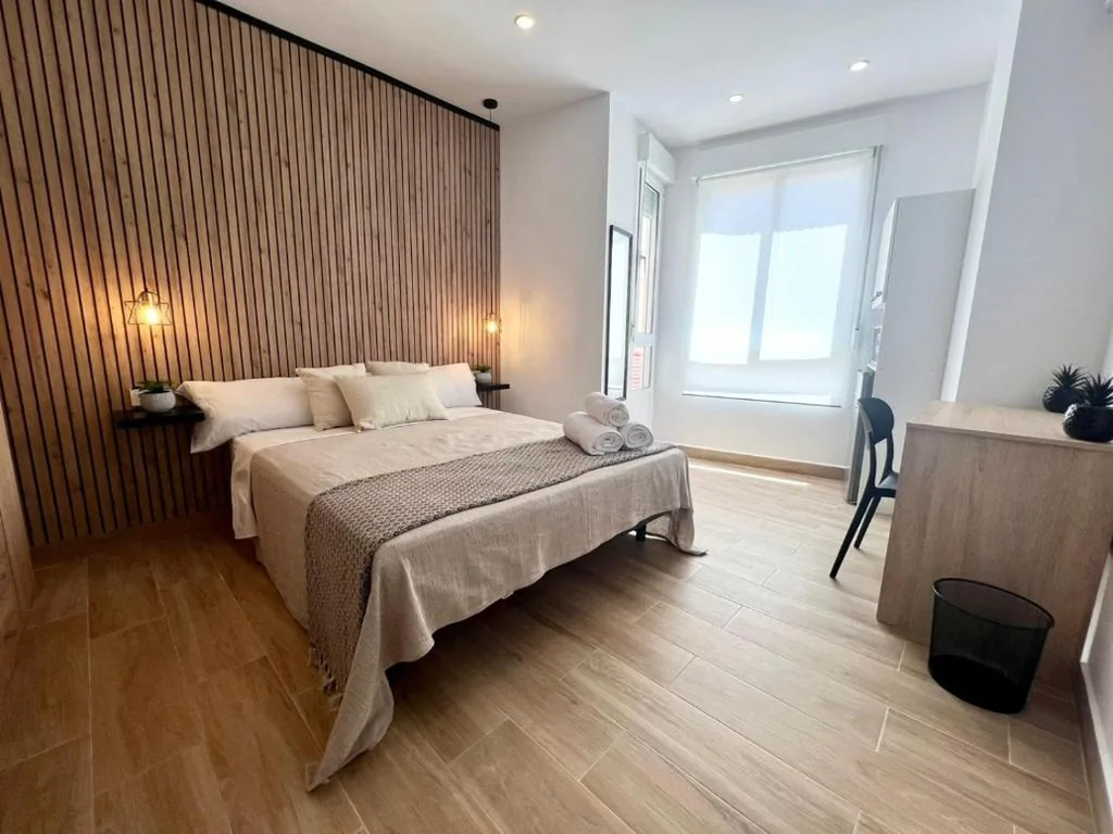 Double Room with Private Bathroom — Thor Hostal Boutique