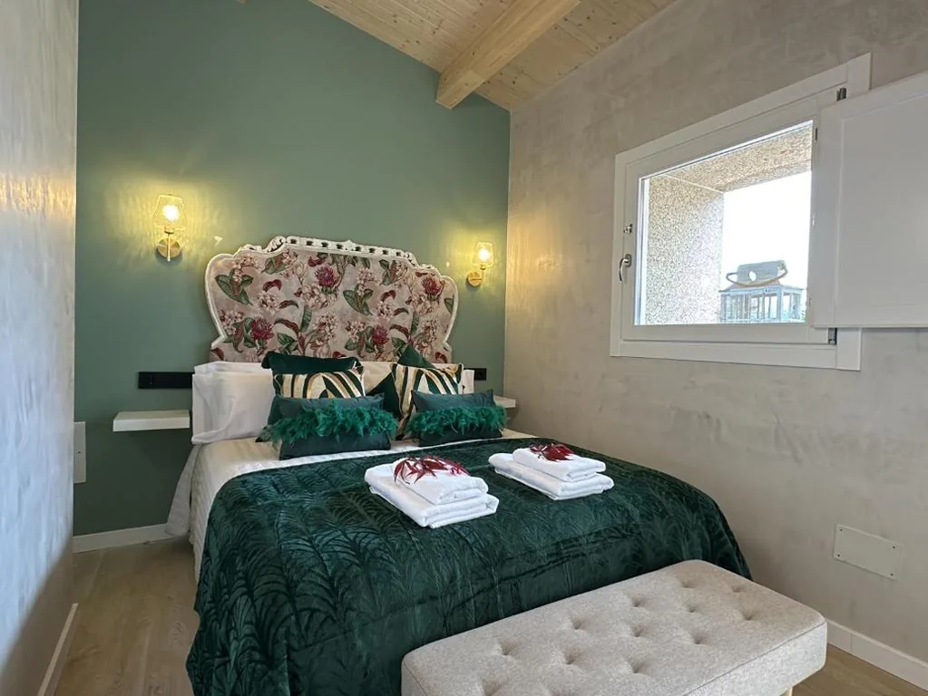 Camera matrimoniale con bagno privato — Tibo - Casal do Conde