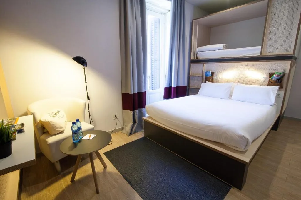Habitación Familiar — Toc Hostel Madrid