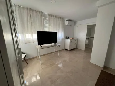 Tokyo Rooms Los Genoveses Habitacion PREMIUM con baño privado — foto 6
