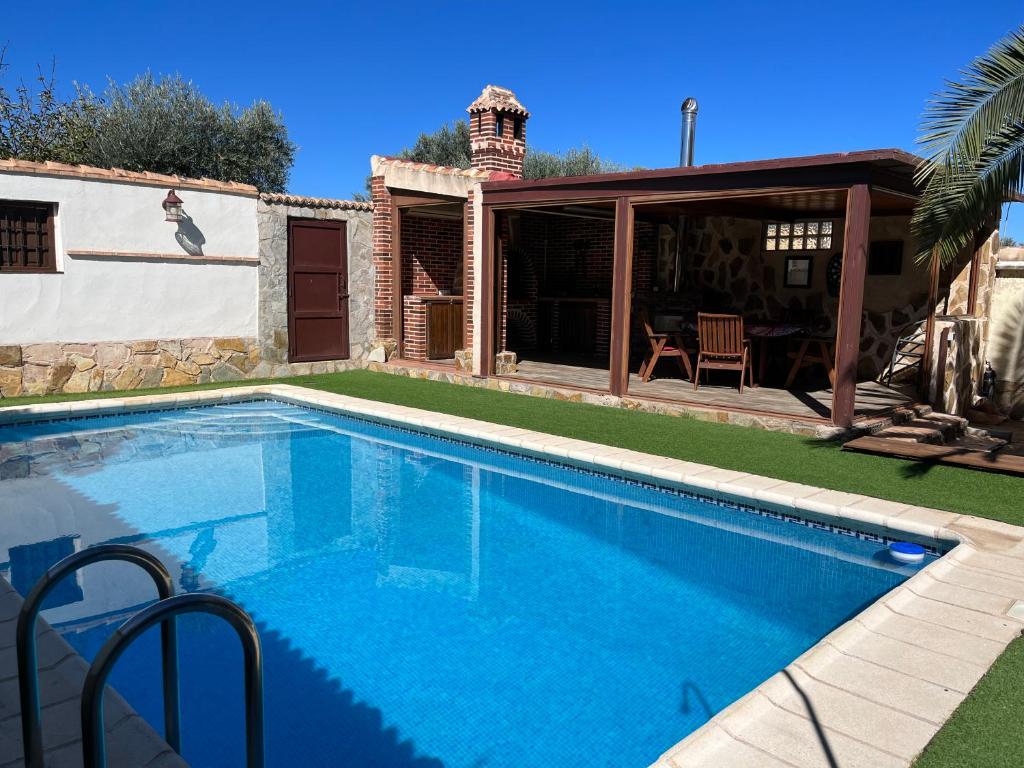 TOLEDO ENCANTADO Piscina y BBQ privada 2,5 km de Puy du Foy
