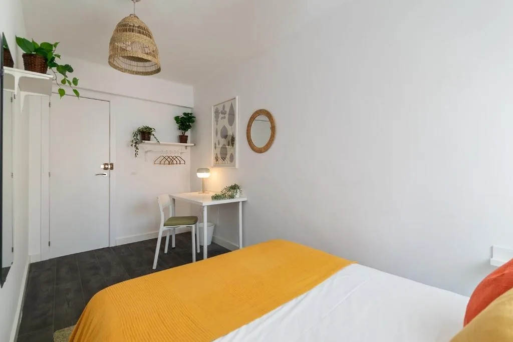Toledo House Habitacion privada en apartamento y baño compartido 3 planta sin ascensor