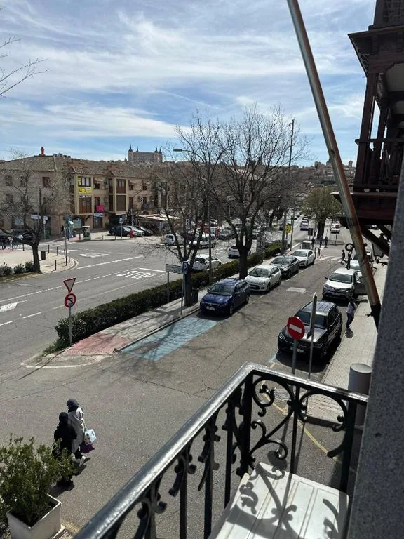 Habitación Doble con cama supletoria — Toledo Plaza