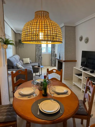 Tolles Ferienhaus mit Sonnenterrasse direkt am Meer — Foto 5