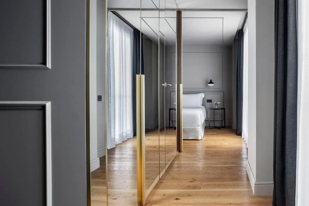Suite Junior Deluxe — TÓTEM Madrid, a Small Luxury Hotel of the World