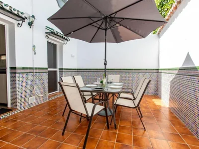 Town Center House With Jacuzzi — Foto 12