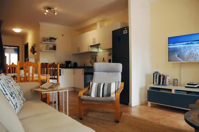 Townhouse El Sultan, 6 Sleeps, Wi-Fi & Tv package — Foto 6