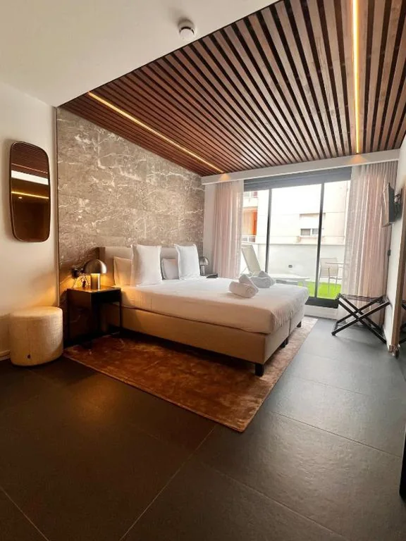 Studio mit Terrasse — TQ 10 Boutique