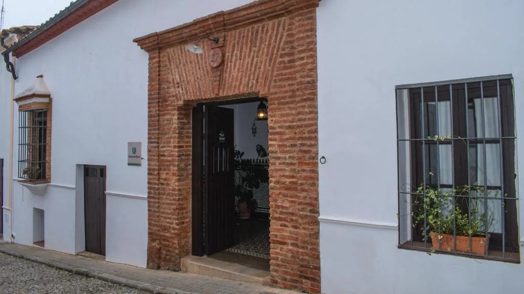 Casa com 2 quartos — Tragaluz I