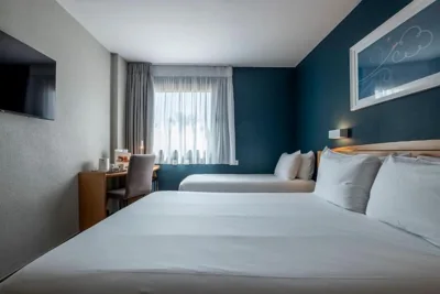 Travelodge Alicante Puerto — Foto 11
