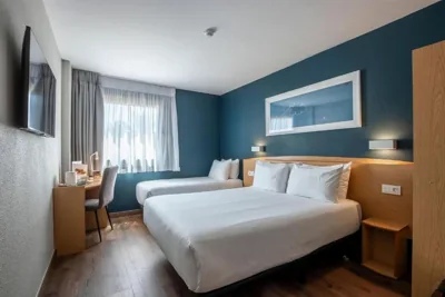 Travelodge Alicante Puerto — Foto 12