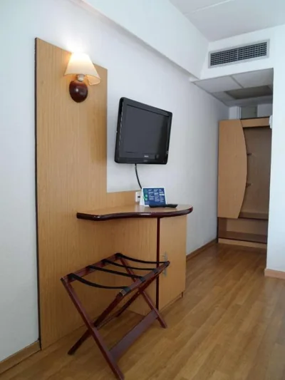 Travelodge Barcelona del Vallés — photo 5