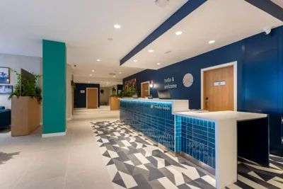 Travelodge Bilbao Sestao — foto 5