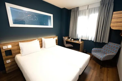Travelodge Madrid Metropolitano — photo 8