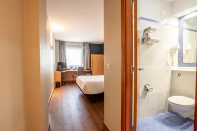 Travelodge Murcia — Foto 3